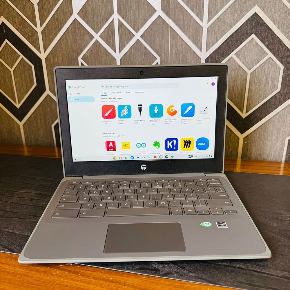 HP Laptop / Chromebook -8th Generation Best For Students - 32GB Storage - 4GB Ram DDR4-12 Inches HD Display - 6 Hours Battery Timing -Type C Support - Autpo Update 2029 -Slimmest